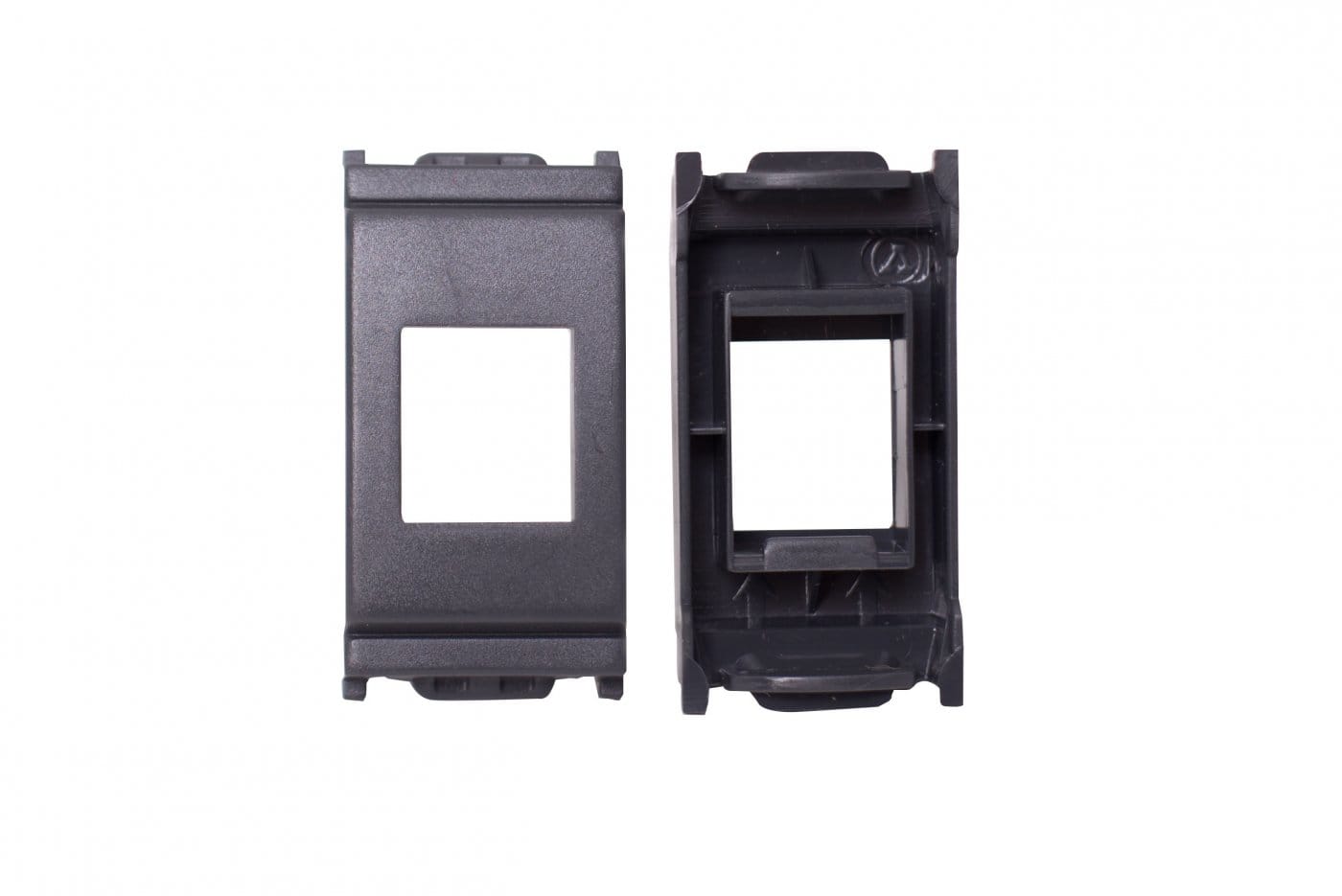 ADMK ITALIA SRLS ADMVM6525AK ADATTATORE KEYSTONE COMPATIBILE VIMAR