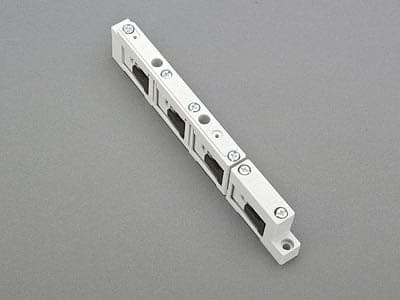 WOEHNER ELECTROTECHN - WOH01357000 SUPPORTO PER BARRE PIATTE 4P, SECONDO UL