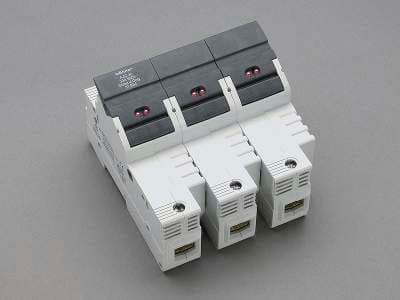WOEHNER ELECTROTECHN WOH31934000 AMBUS J-CARRIER 30A, 3P, CON LED