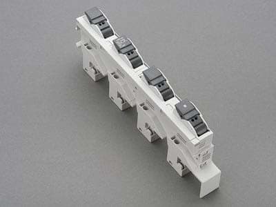 WOEHNER ELECTROTECHN - WOH31963000 AEL, BASE SEZ. 10X38, 3P+N, SIS.60MM