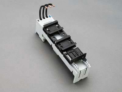 WOEHNER ELECTROTECHN - WOH32498000 ADATT. EC 32A X ABB MS116/132,SIS60,1DIN