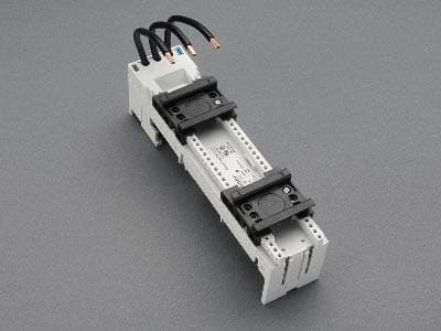 WOEHNER ELECTROTECHN WOH32533000 ADATT. EC 32A, 2DIN, X140A E 140MC/D, 45
