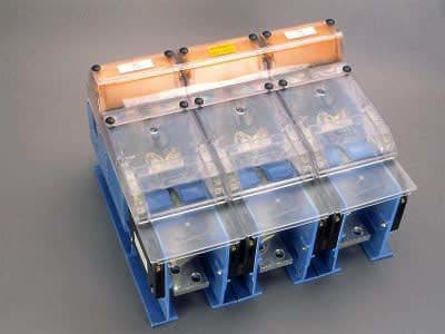 WOEHNER ELECTROTECHN - WOH33204000 BASE SEZION. NH4A/1600A X PAN., VITI 2XM