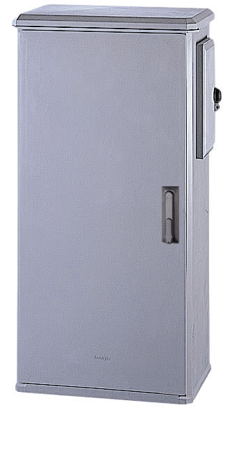 CONCHIGLIA - CON073301145 Serie CVHP - Armadio in vetroresina a 2 vani, con GMI a lato, dimensioni 720 x 1394 x 450 mm (BxAxP)