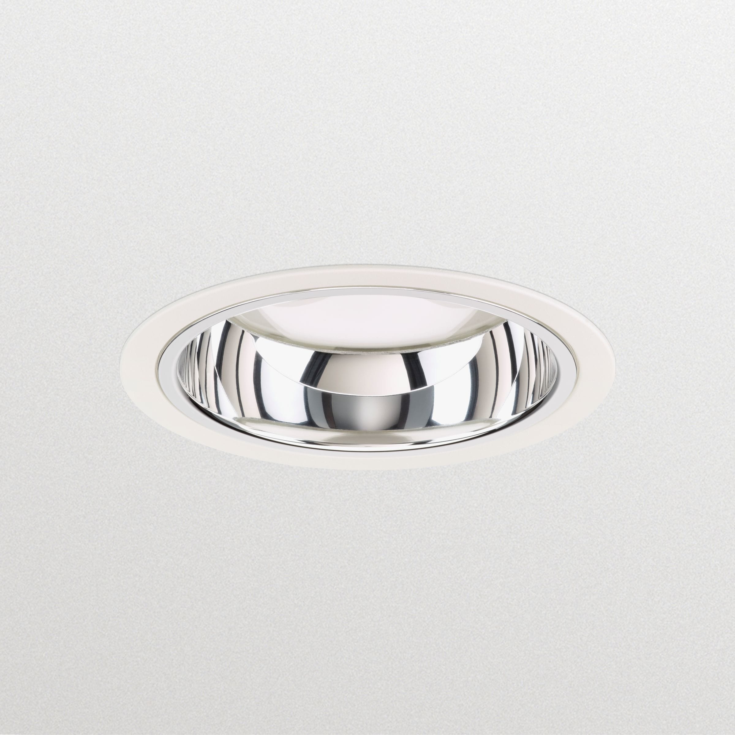 SIGNIFY ITALY SPA PHA97056700 LuxSpace Mini, recessed, 18.2 W, D150 mm, 2200 lm, 3000 K, Riflettore speculare C, IP20