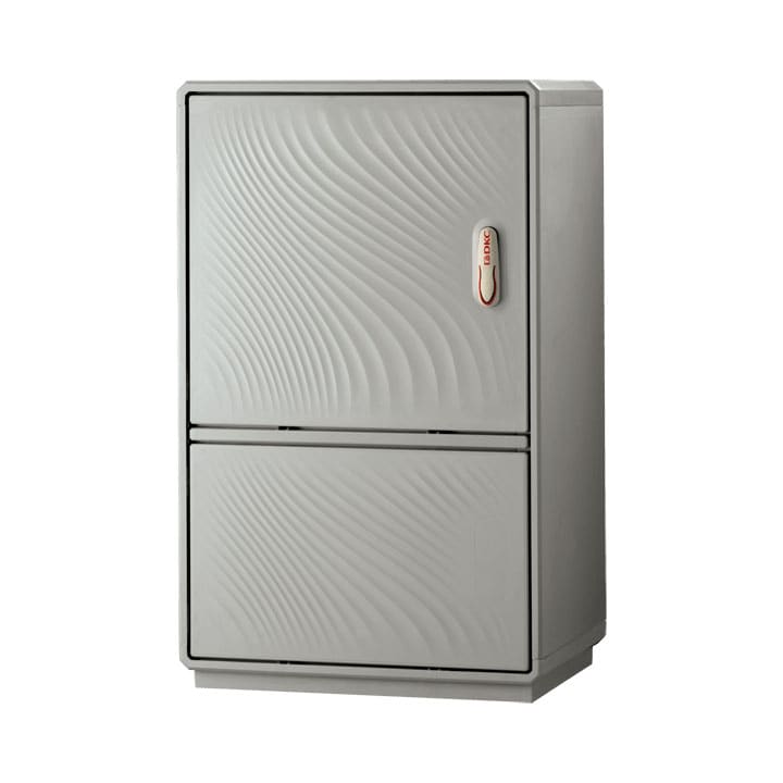 CONCHIGLIA - CON077505188 Serie GRAFI 5 - Armadio in vetroresina, 1 vano + zoccolo, IP55, dim. 940 x 580 x 330 mm (AxBxP)