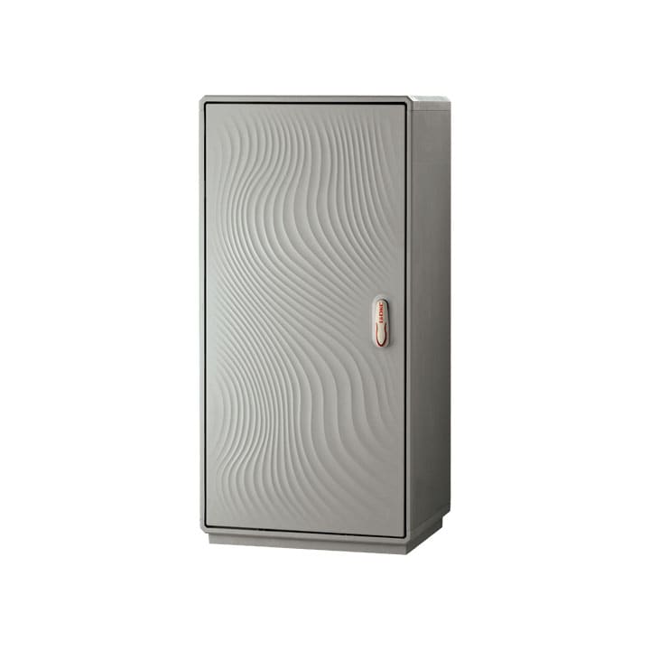 CONCHIGLIA - CON077508109 Serie GRAFI 5 - Armadio in vetroresina, 1 vano, IP55, dimensioni 1390 x 580 x 330 mm (AxBxP)