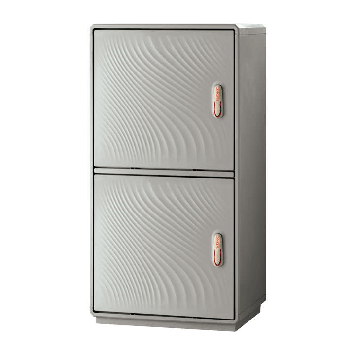 CONCHIGLIA - CON078708203 Serie GRAFI 7 - Armadio in vetroresina, 2 vani, IP44, dimensioni 1390 x 685 x 330 mm (AxBxP)