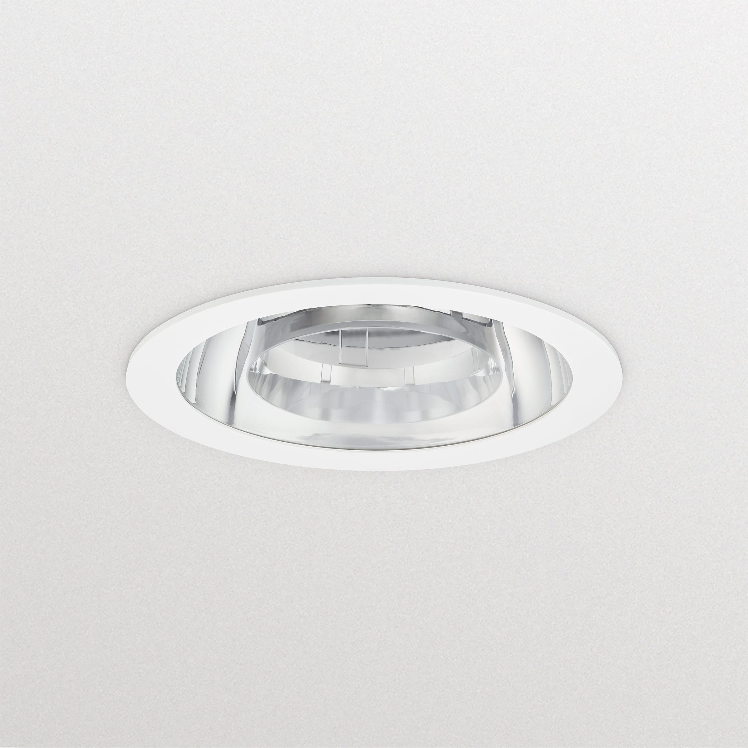 SIGNIFY ITALY SPA PHA38475300 GreenSpace Downlight, 13.3 W, D200 mm, 1800 lm, 4000 K, UGR19, Riflettore speculare C, Trasparente, IP20/54