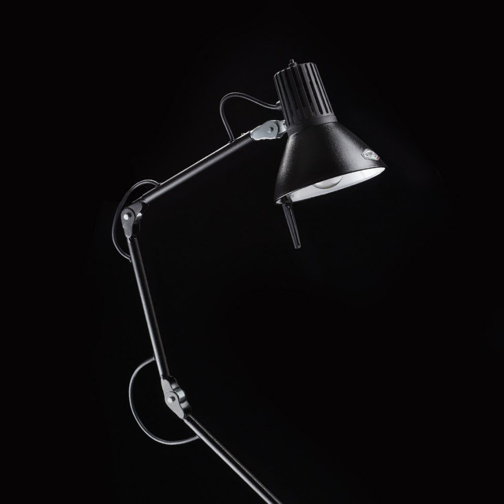 RIMSA P. LONGONI SRL - RMSMEC103NM LAMPADA M.MEC/103 NERO MARTELLATO - S/5