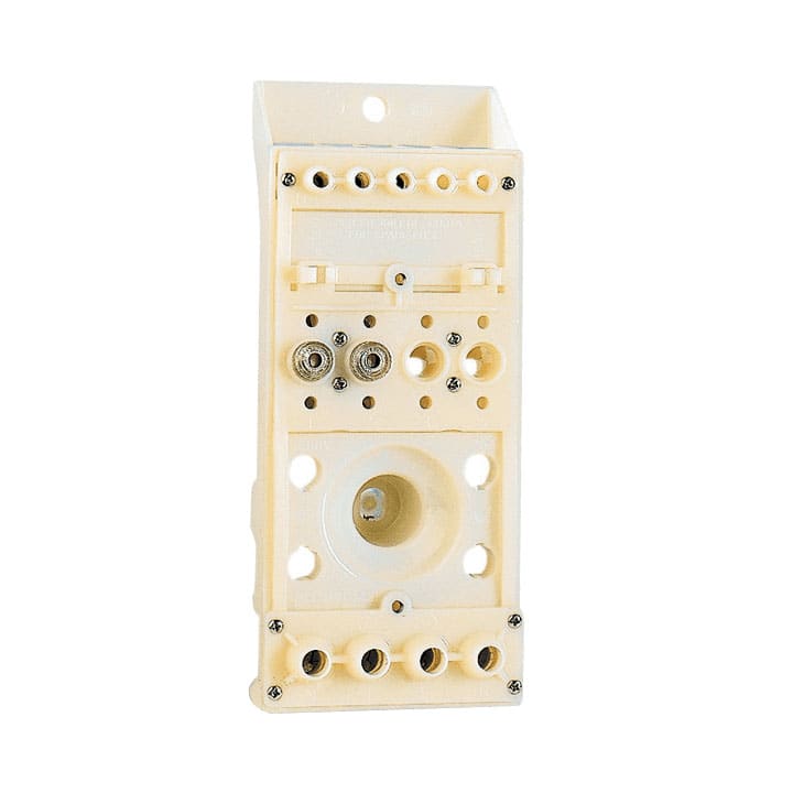 CONCHIGLIA - CON053443545 Serie MVS - Morsettiera da incasso palo a doppio isolamento, 4 poli, 4 fusibili, feritoia 100x300 mm