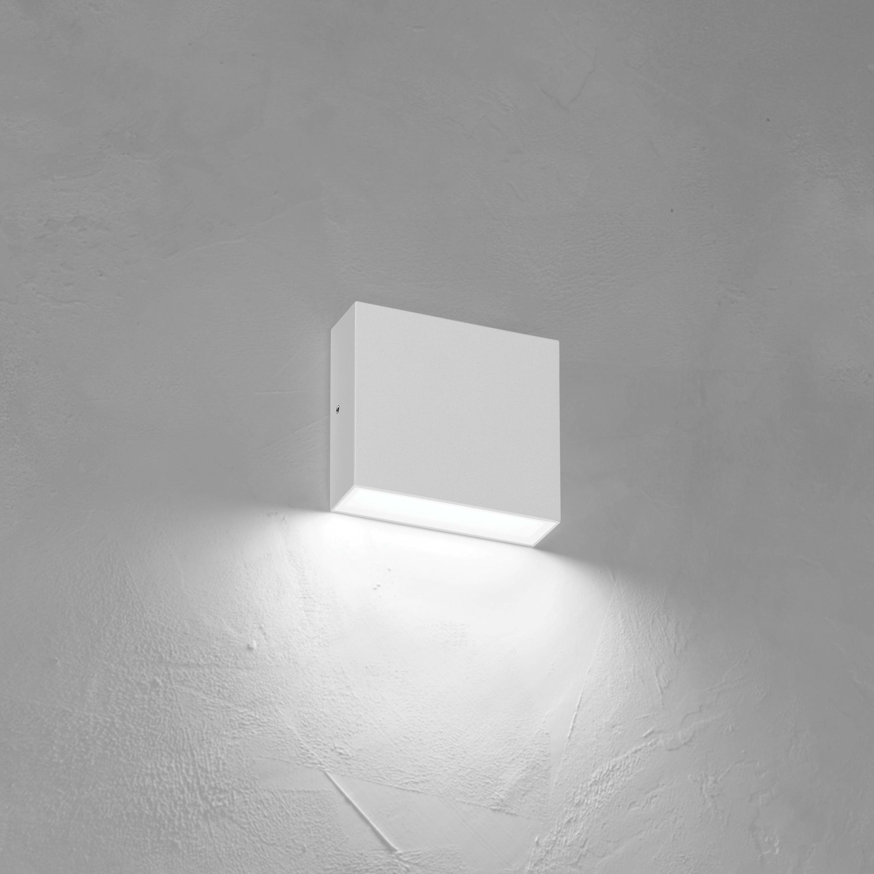 NOBILE ITALIA NOBBP12/1D/3K/W APPLIQUE MONOEM 7W 3K CRI>90 IP67 BI