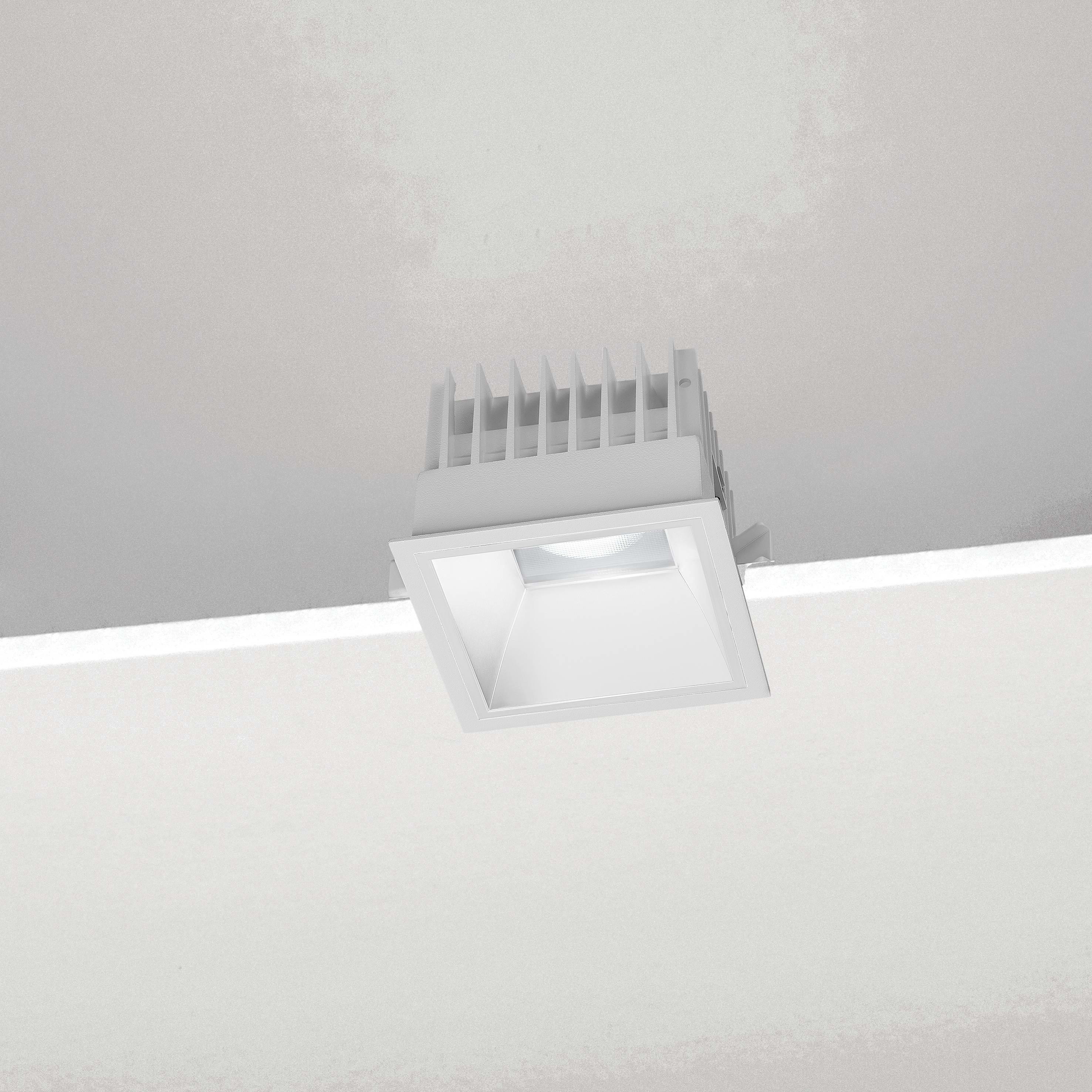 NOBILE ITALIA - NOBC1S/F/4K09/W6 INC. L.100 QUAD. 9W 4K BI ON-OFF