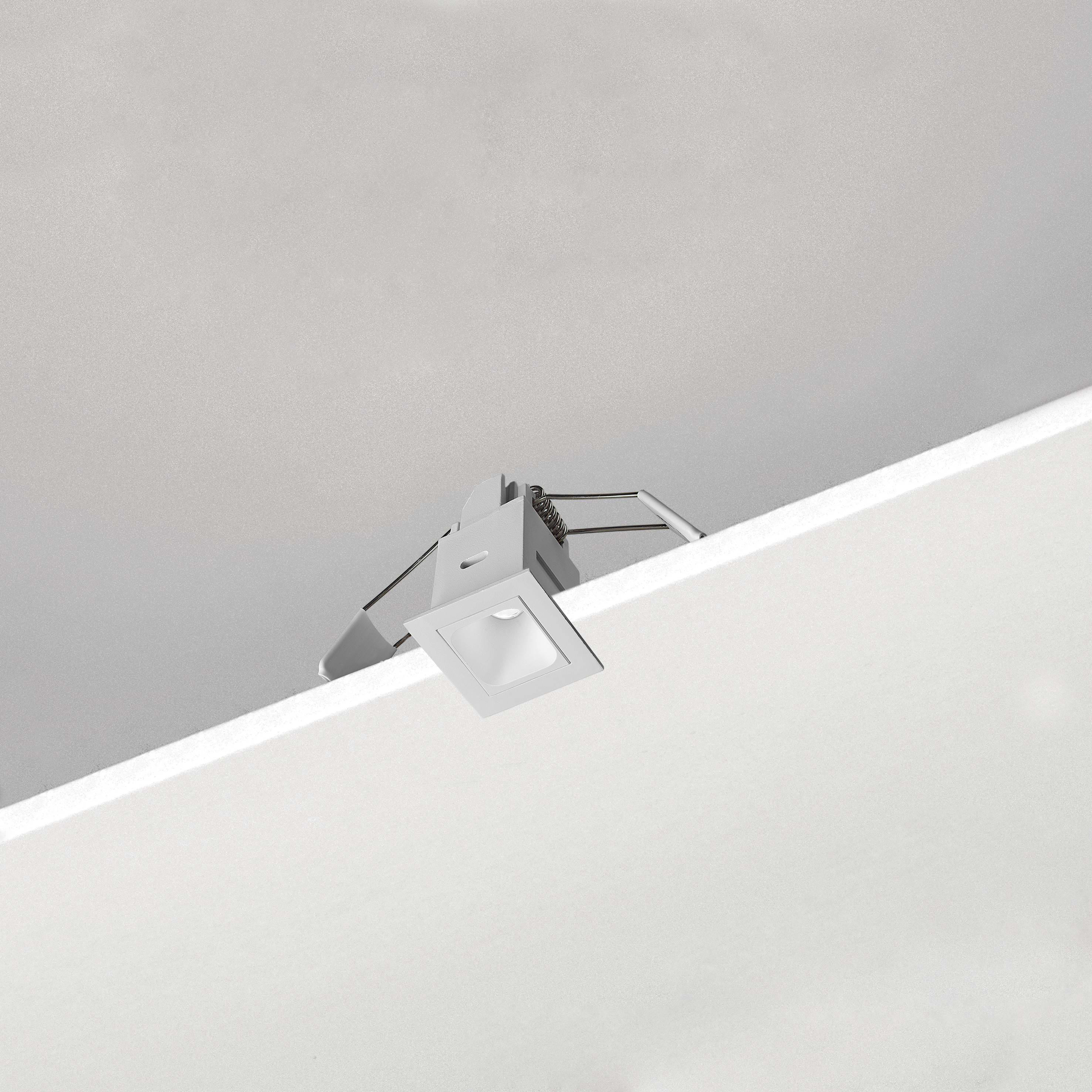 NOBILE ITALIA NOBL01F/WCF/4K02/W6 INC. C/BI 2W L40 4K BI ON-OFF
