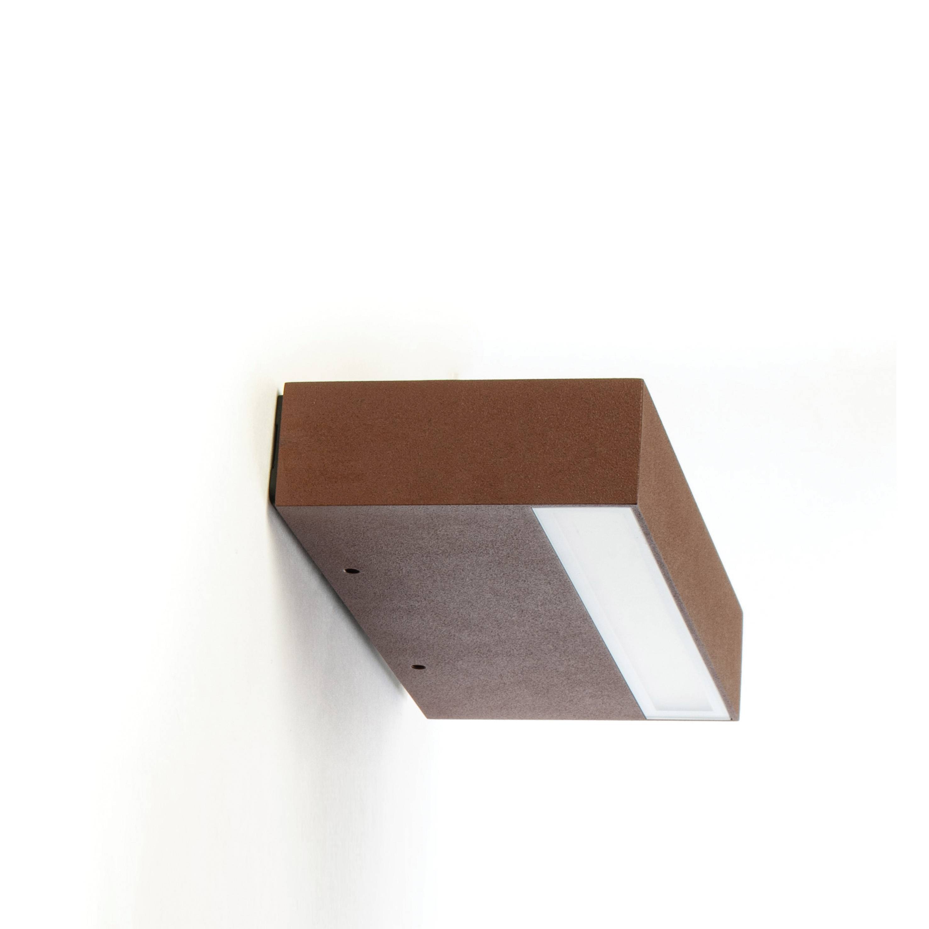 NOBILE ITALIA - NOBLV22/2A/3K/BR APPLIQUE BIEM 2X13W 3K IP65 BR DRIV. TRI