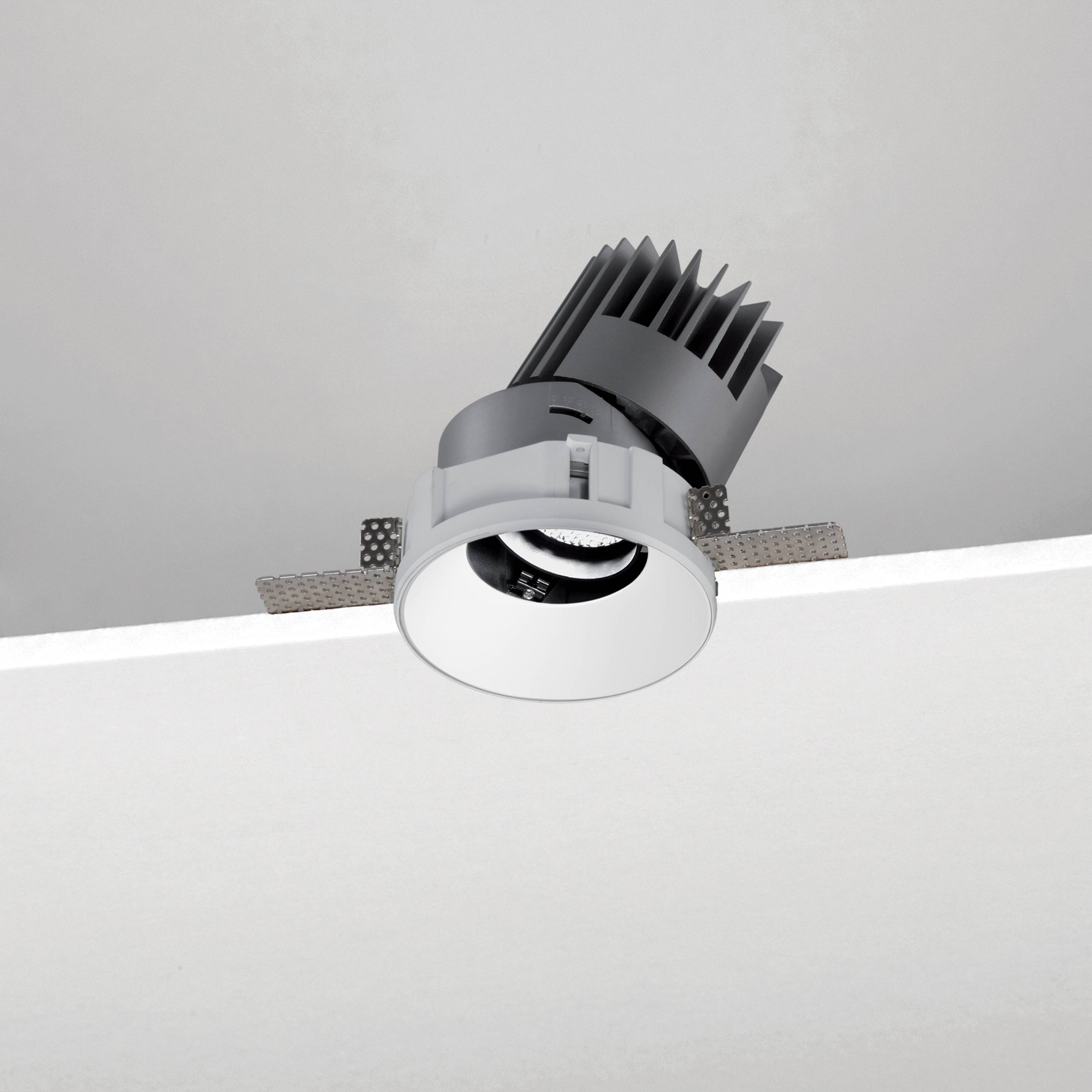 NOBILE ITALIA - NOBM1RA/TM/3K18/W6 INC.ORIEN. TONDO/T D100 18W 3K BI ON-OFF