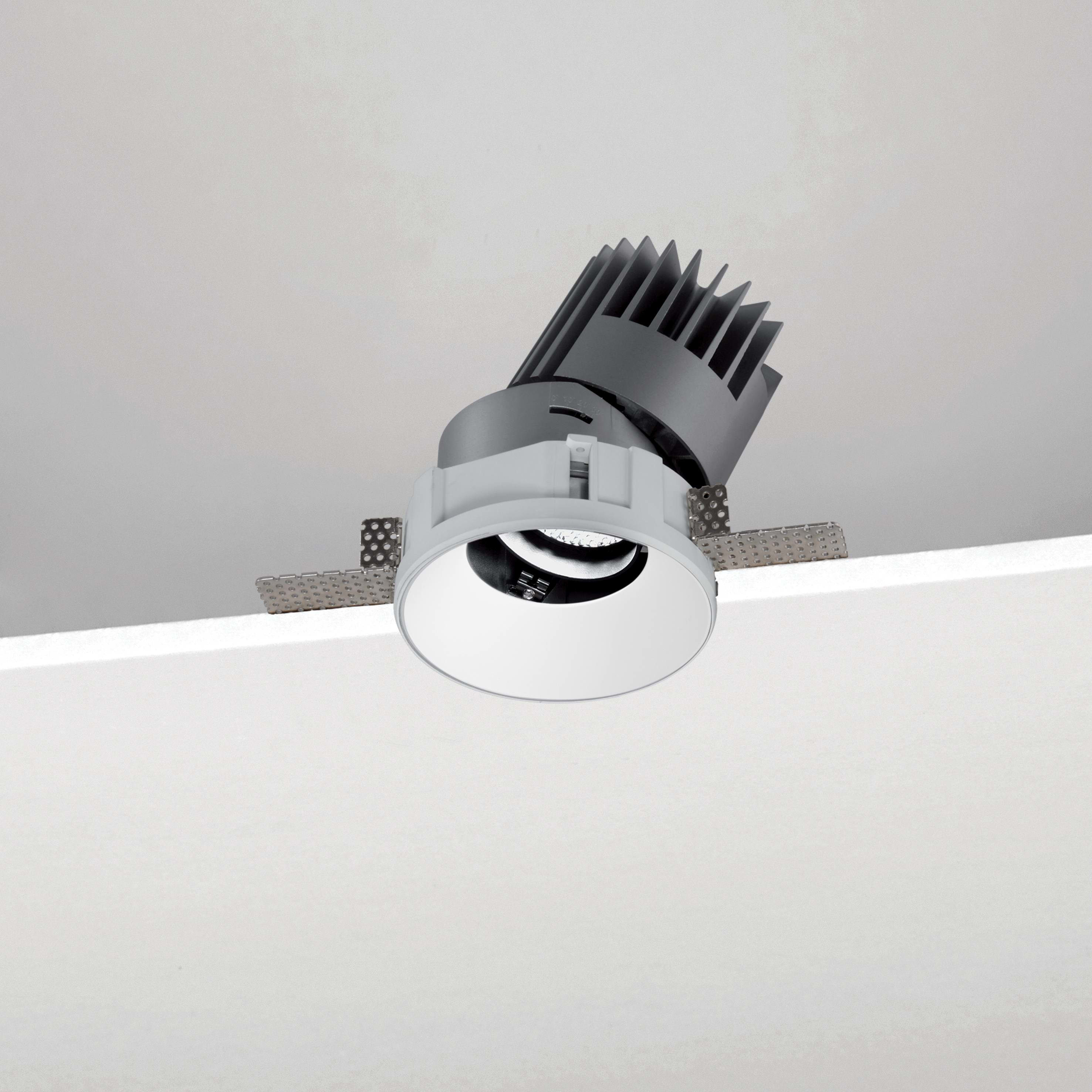 NOBILE ITALIA - NOBM1RA/TF/4K13/W6 INC.ORIEN. TONDO/T D100 13W 4K BI ON-OFF