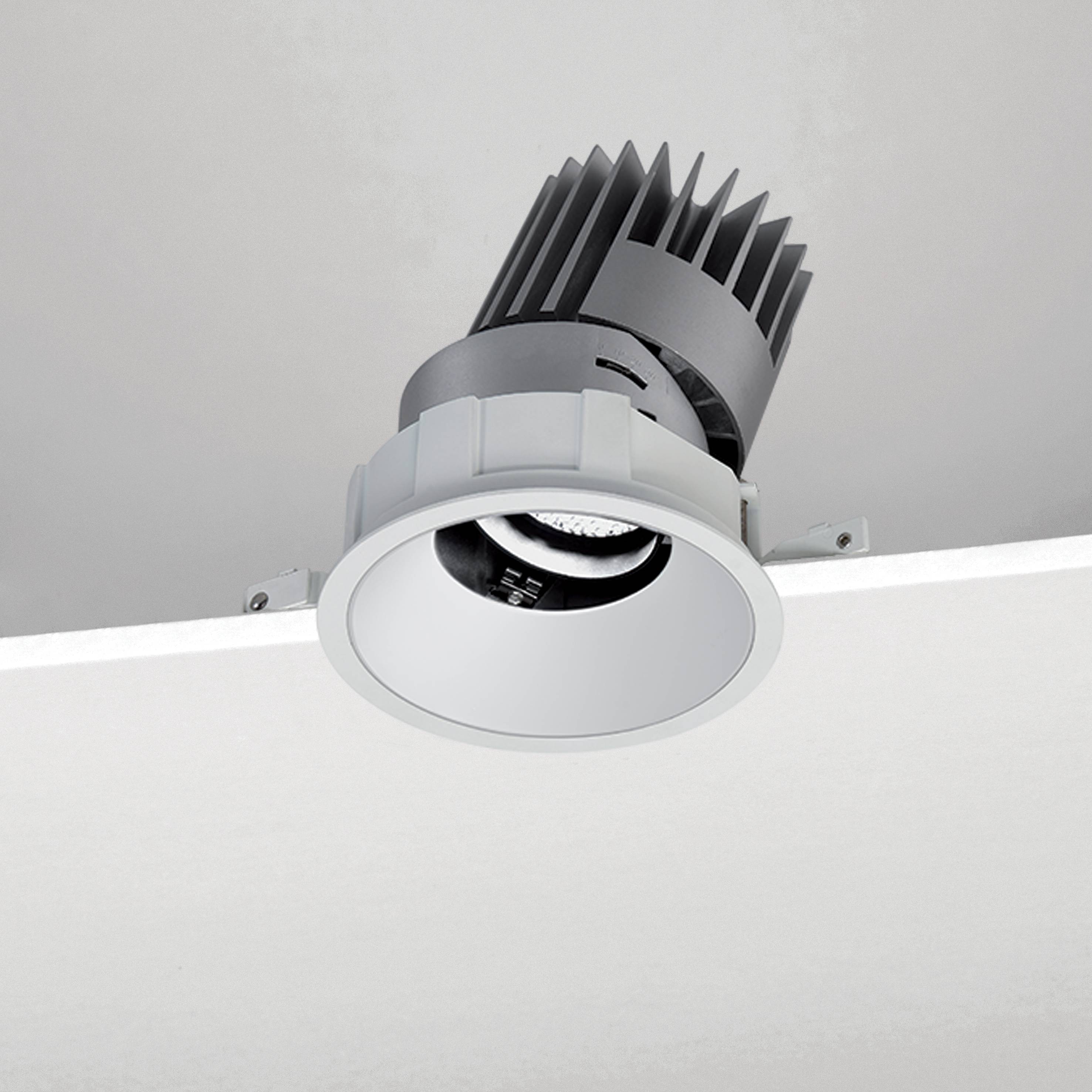 NOBILE ITALIA - NOBM2RA/CF/4K18/W6 INC.ORIEN. TONDO/C D125 18W 4K BI ON-OFF