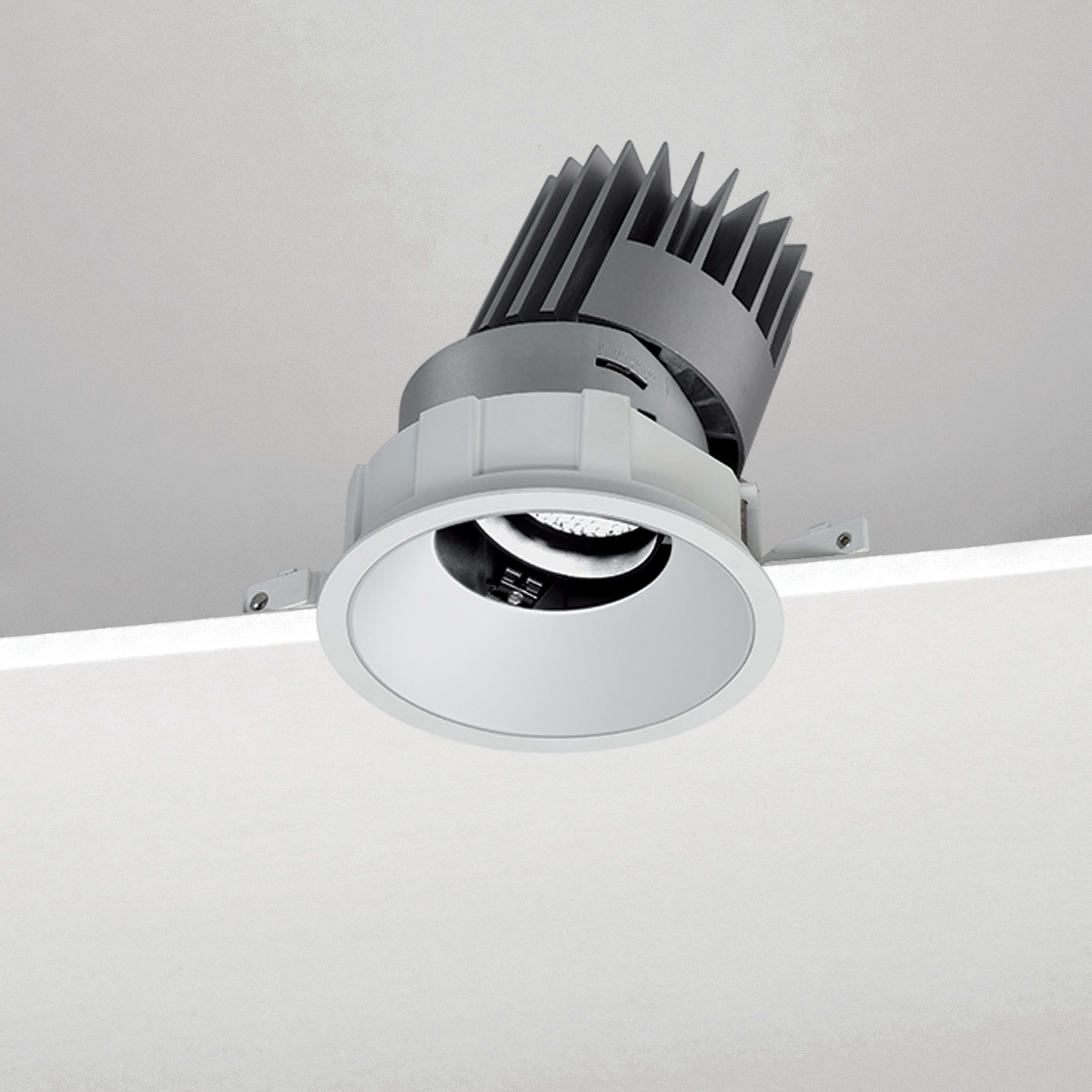NOBILE ITALIA - NOBM2RA/CF/4K18/W6 INC.ORIEN. TONDO/C D125 18W 4K BI ON-OFF