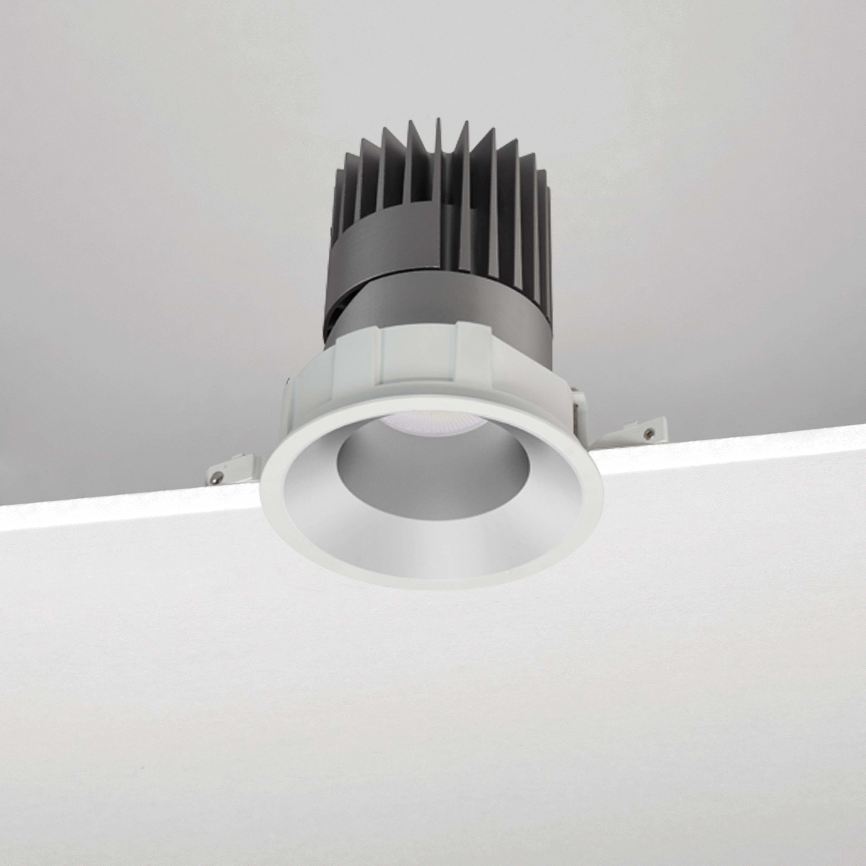 NOBILE ITALIA - NOBM2RF/CF/3K25/M1 INC.FISSO TONDO/C D125 25W 3K OP ON-OFF