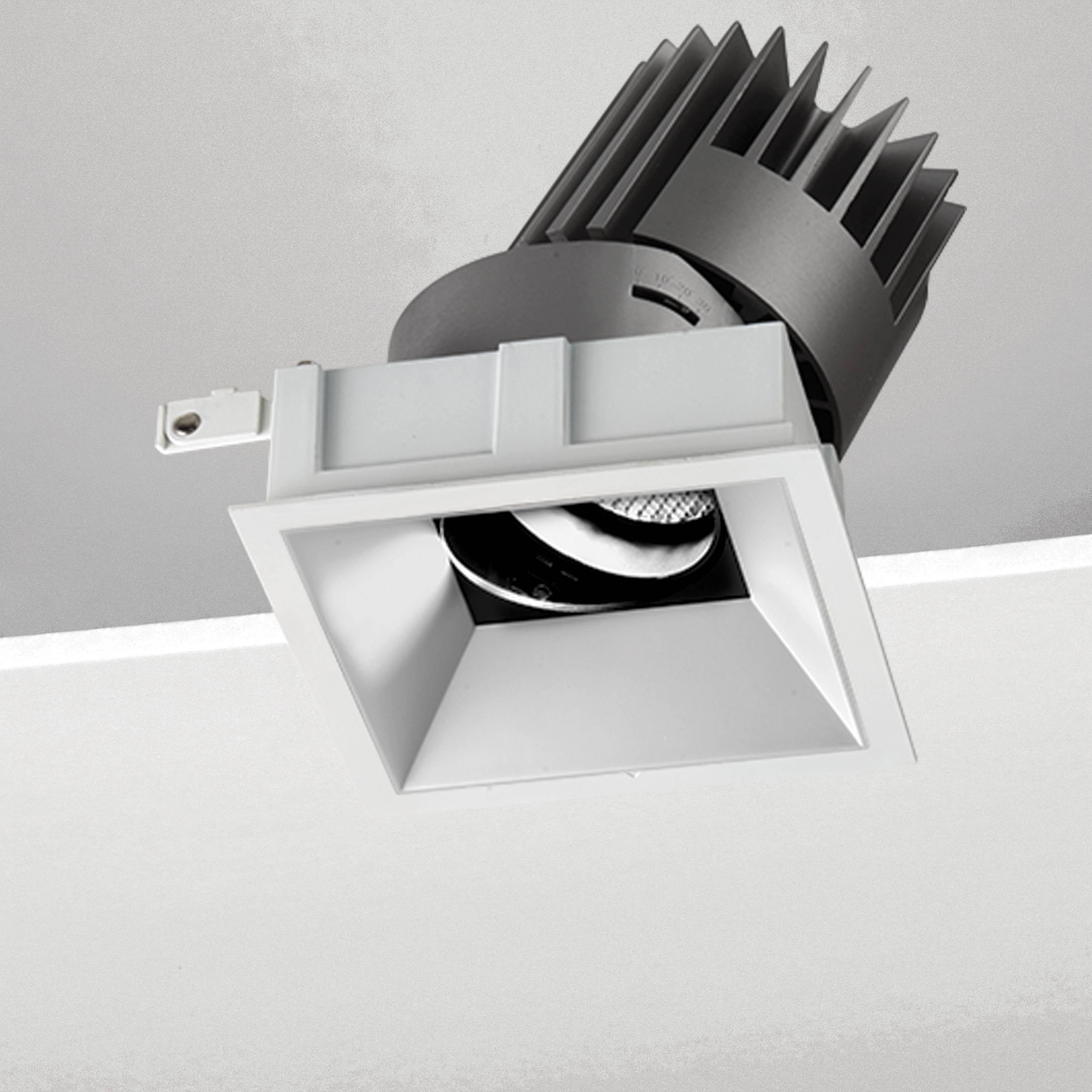 NOBILE ITALIA - NOBM3SA/CF/3K25/M3 INCASSO ORIEN. QUAD./C L150 25W 3K OP