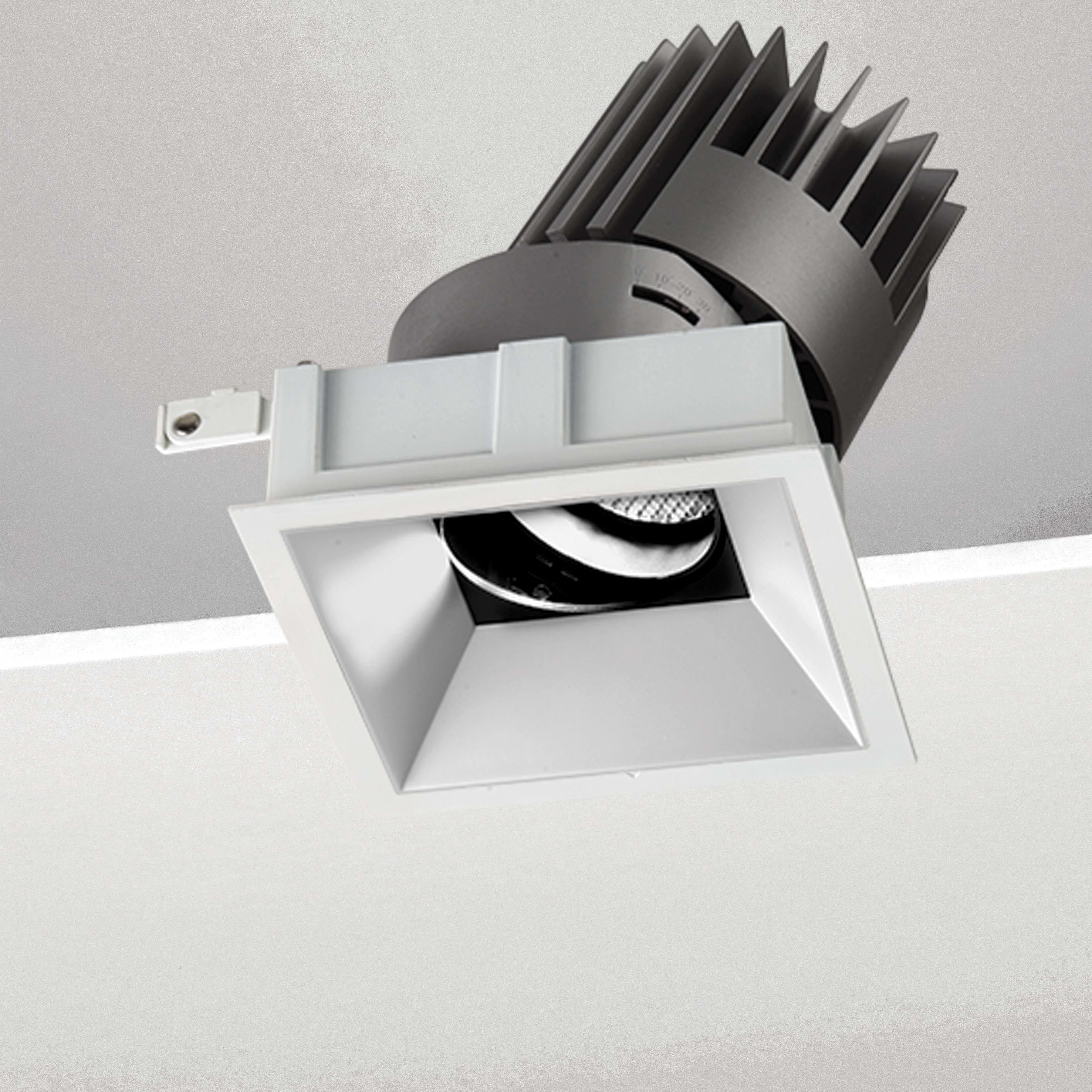 NOBILE ITALIA - NOBM3SA/CF/3K25/M3 INCASSO ORIEN. QUAD./C L150 25W 3K OP