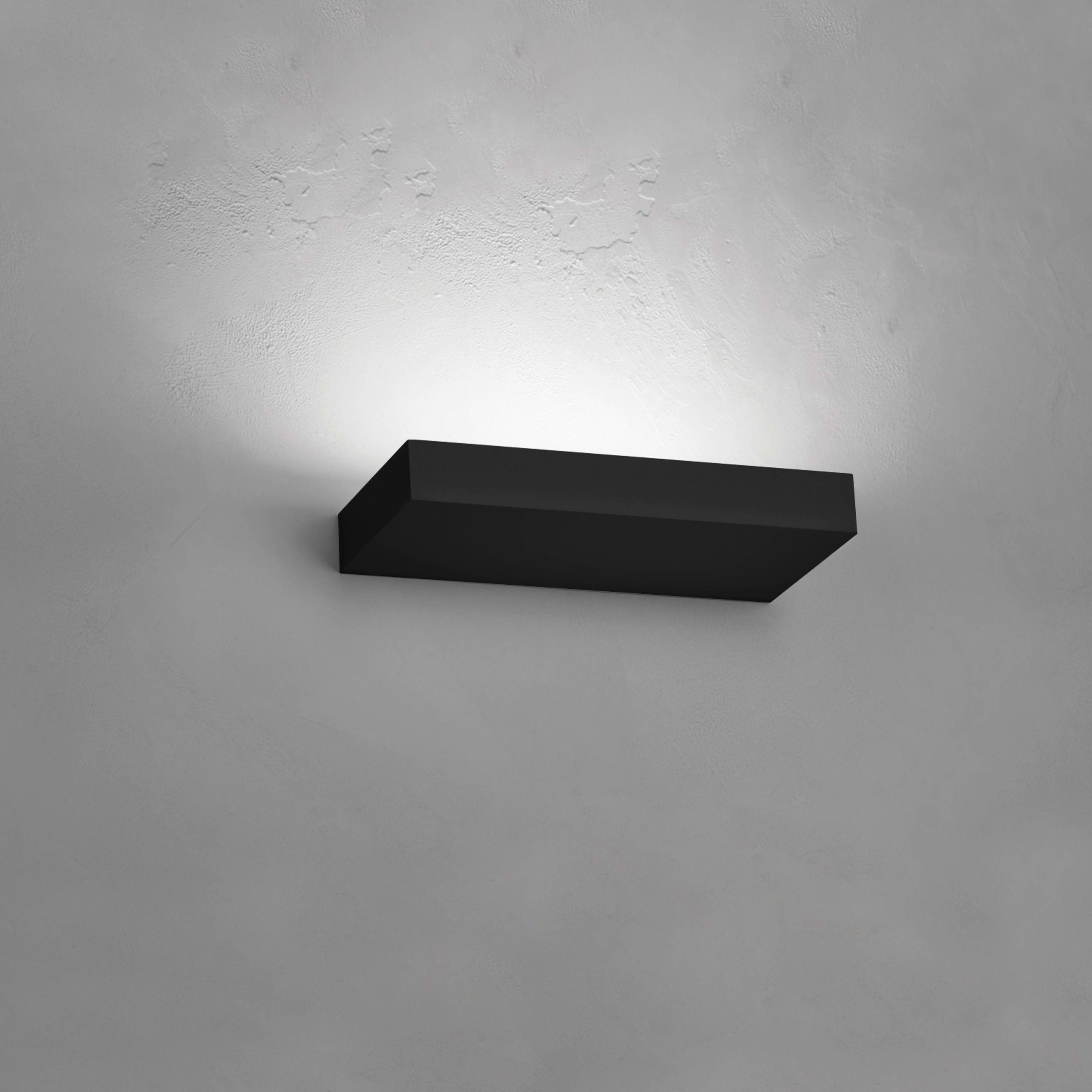 NOBILE ITALIA - NOBPK30/1A/3K/B1 APPLIQUE MONOEM 20W 3K NERO ON-OFF IT