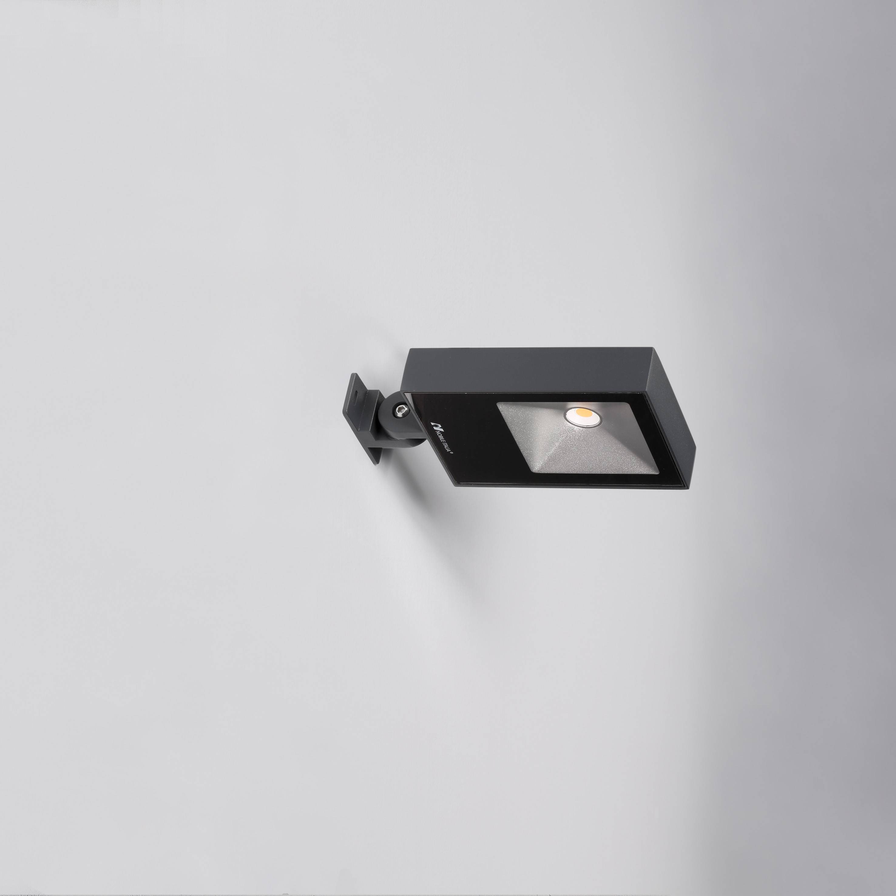 NOBILE ITALIA - NOBPRO14/F/3K/A PROIETTORE 14W 3K CRI90 IP67 ANTRACITE