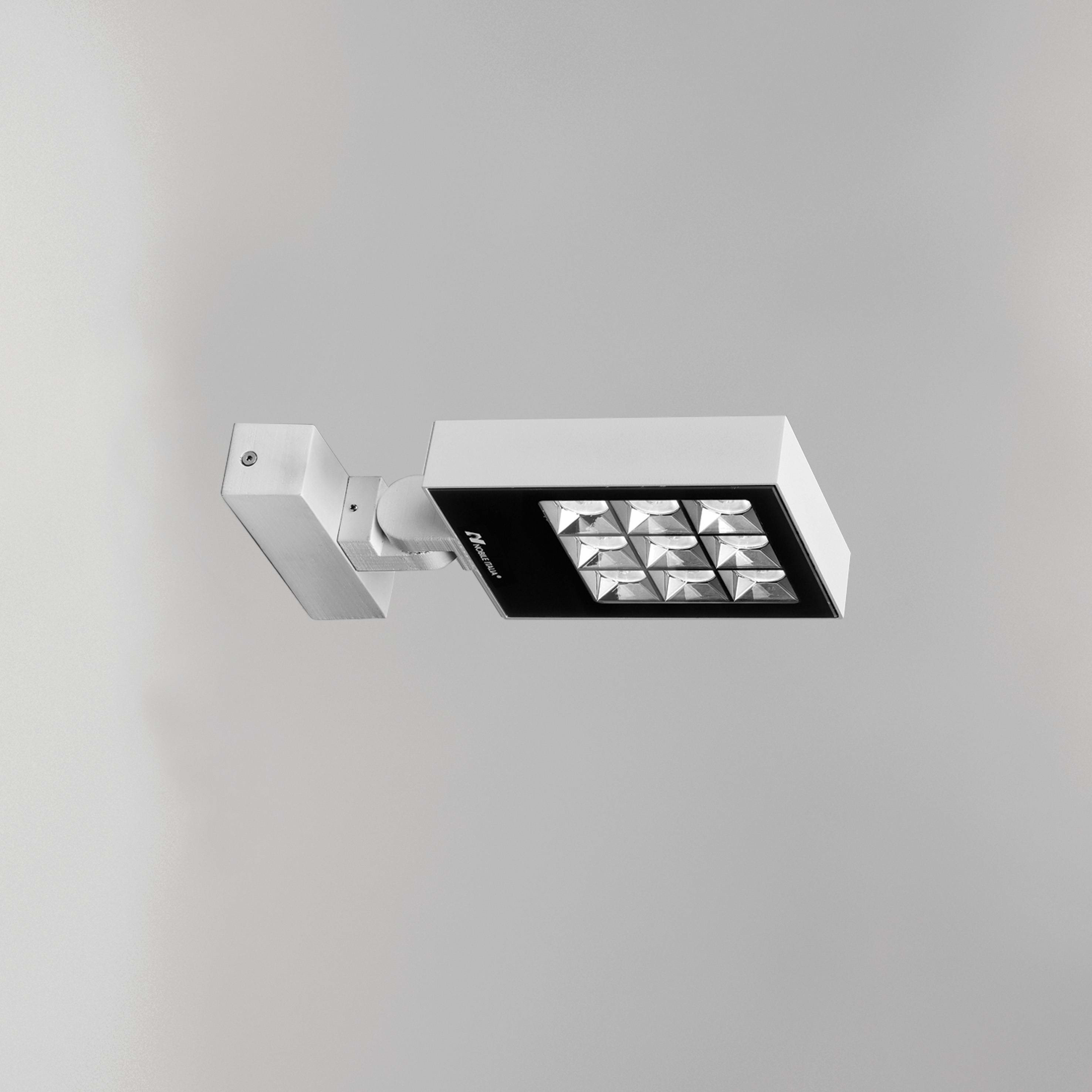 NOBILE ITALIA - NOBPRO32/N/4K/W PROIETTORE 32W 4K CRI90 IP67 230V BI