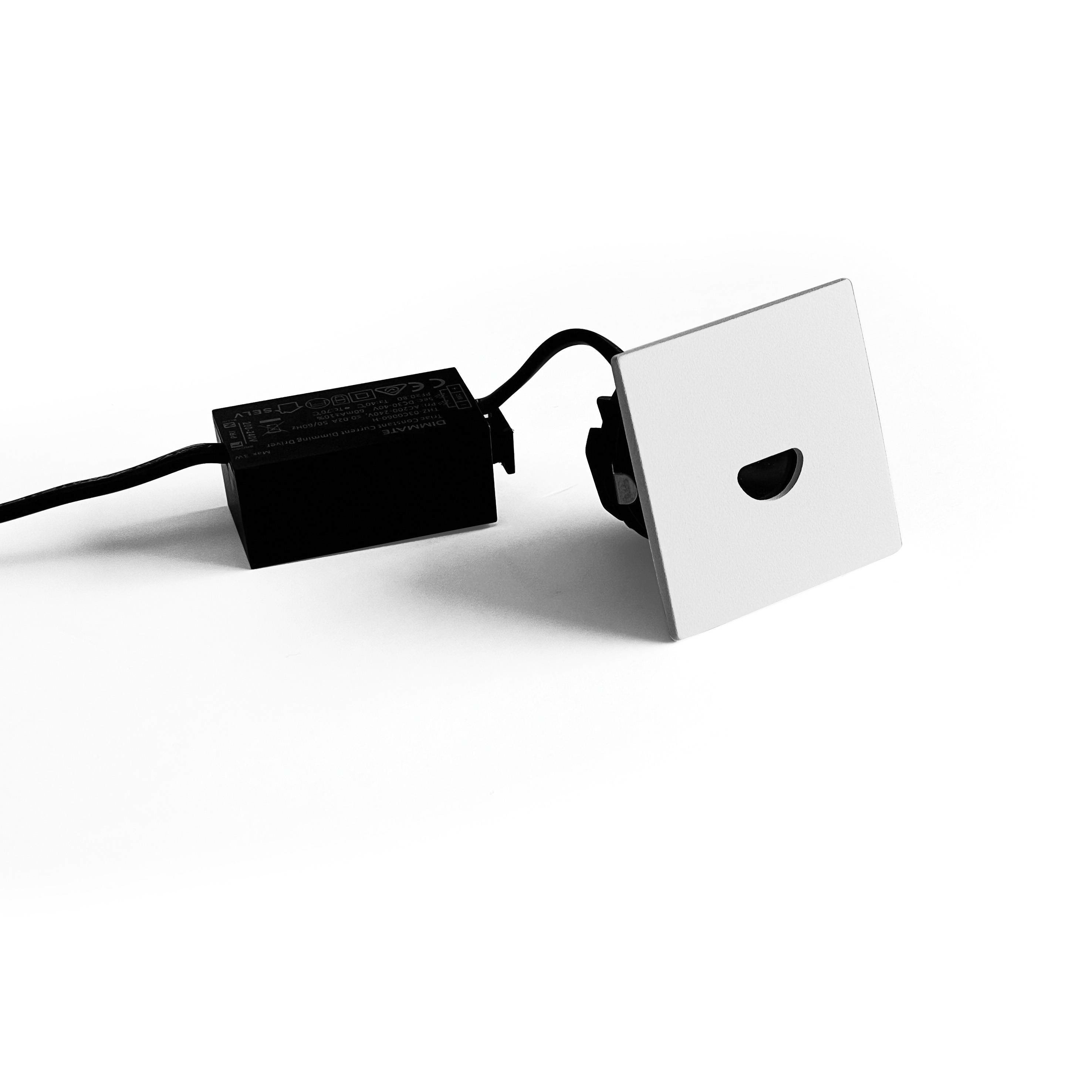 NOBILE ITALIA - NOBSES/3K/02/W INC. QUADR. 3W 3K IP54 BI EM. SEMICERCHI