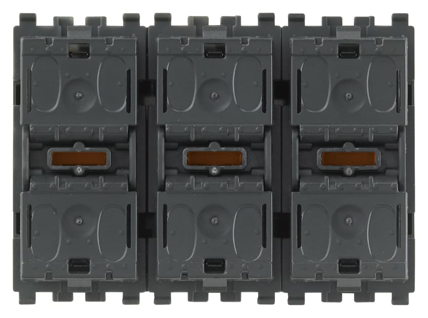 VIMAR SPA - VIWR20547 Tre pulsanti basculanti +att. tapparelle