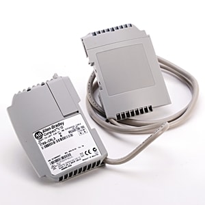 ROCKWELL AUTOMATION RCK1769-CRL3 CMPLX 1 M RIGHT TO LEFT BUS EXP CABLE