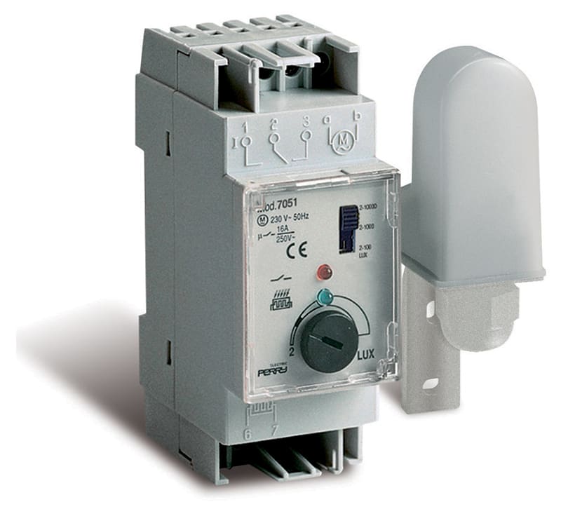 PERRY - PER1IC7051 INTERRUTTORE CREPUSCOLARE 2 DIN