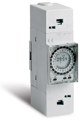 PERRY - PER1IO0024/D15 INTERRUTTORE SETTIMANALE CON DISPLAY