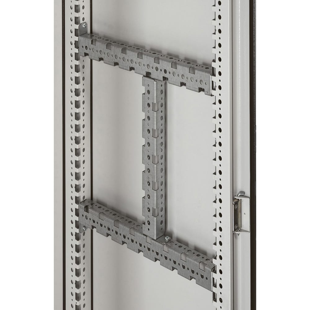 LEGRAND LEG048028 WH0210-BLIZZARDP TRAVERSA UNIVERSALE 100