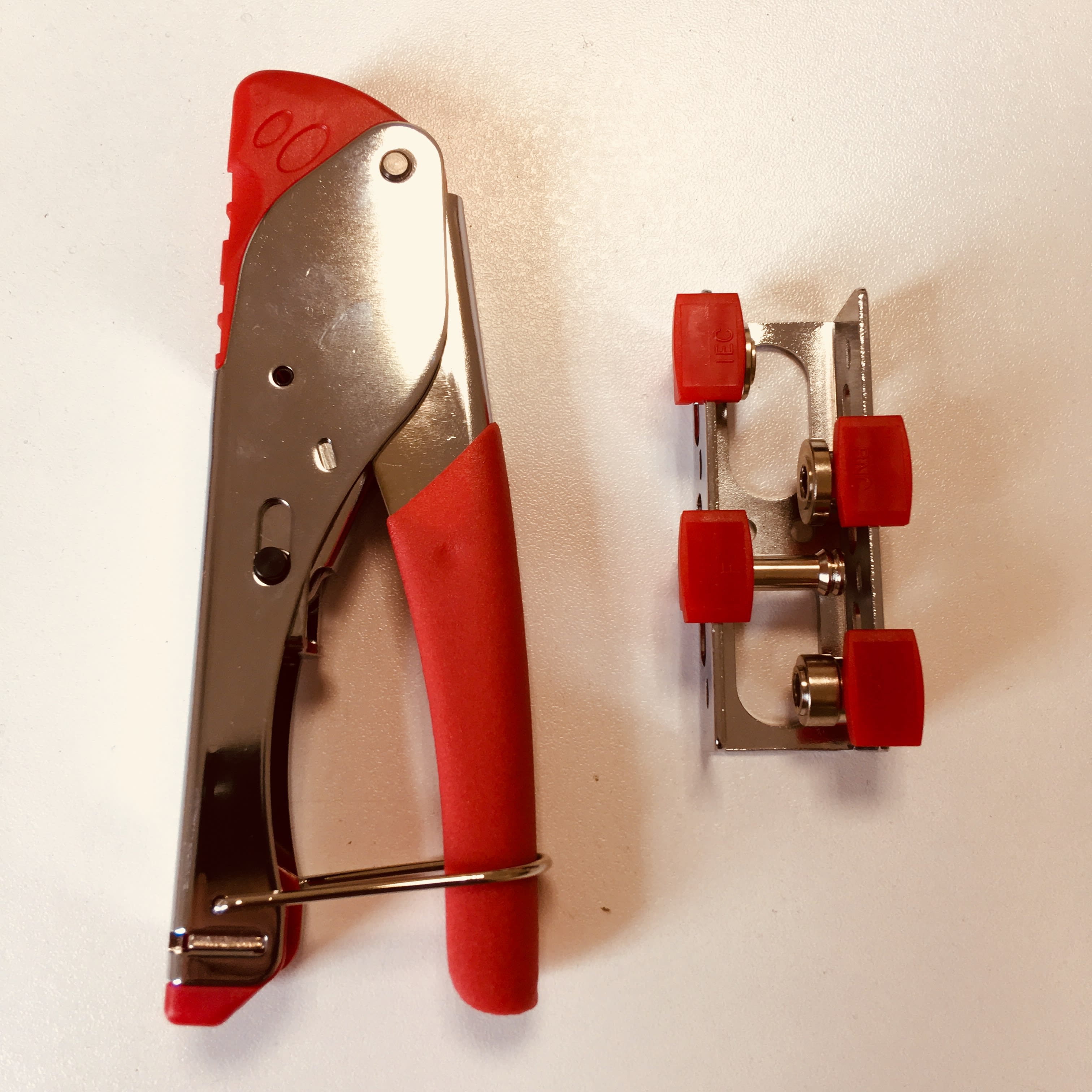 MICRO TEK SRL - MIKCC98028070 PINZA A COMPRESSIONE PER F/IEC/BNC