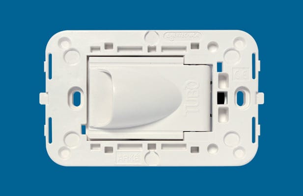 AERTECNICA S.P.A. - ATNPA256 PRESA NEW AIR, VIMAR ARKE, BIANCO (PLACC