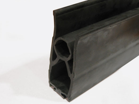 BFT - BFTP111451 00002 BAR C BA PROFILO GOMMA VENTIMIGLIA L=2MT