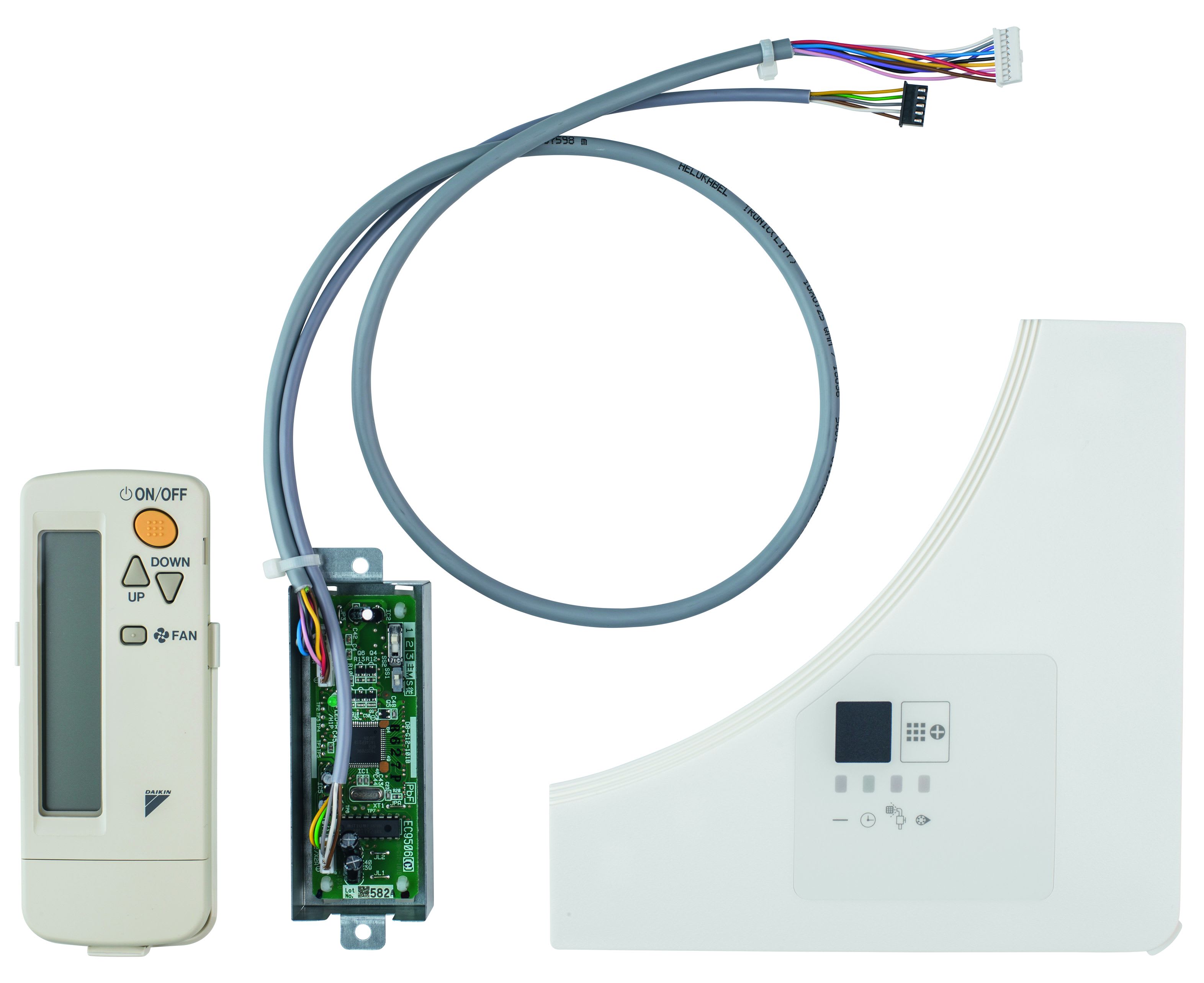 DAIKIN AIR CONDITION - DAKBRC7FA532F INFRAROSSI FXFQ-A E FCQG-F POMPA CALORE