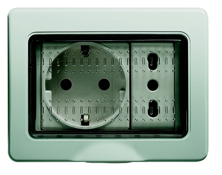 BTICINO S.P.A. - BTI25503 IDROBOX MATIX - CUSTODIA IP55 3P