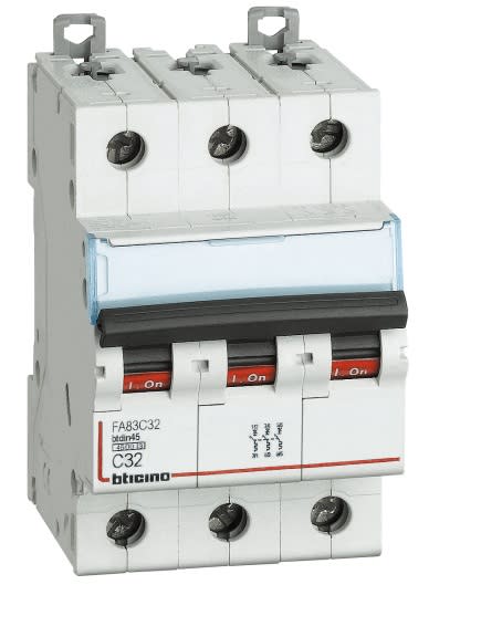 BTICINO S.P.A. - BTIFA83C10 BTDIN45 - MAGNETOT 3P CURVA C 10A 4,5KA