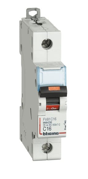 BTICINO S.P.A. - BTIFV81C20 BTDIN250 - MAGNETOT 1P CURVA C 20A 25KA
