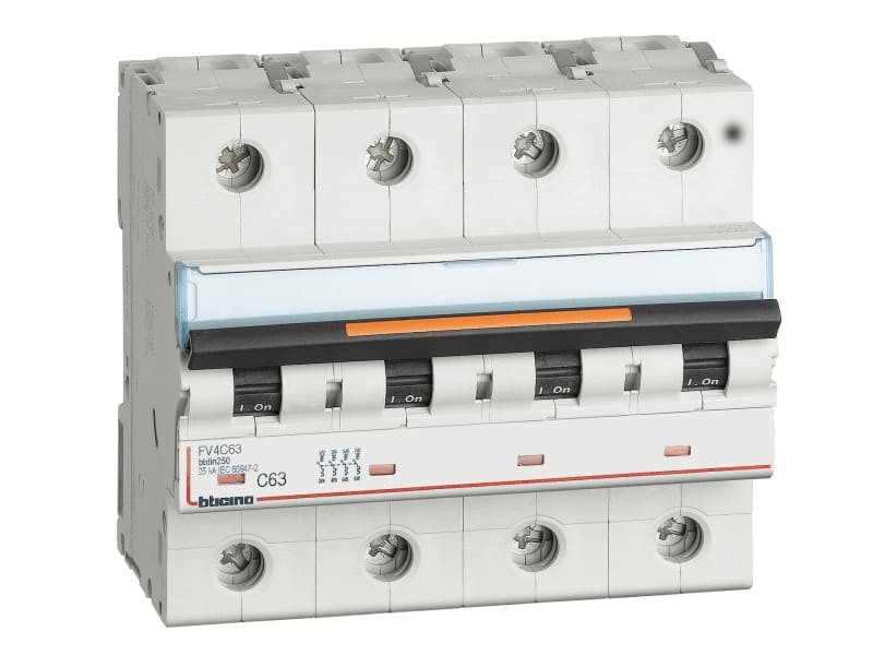 BTICINO S.P.A. - BTIFV84C6 BTDIN - MAGNETOT 4P CURVA C 6A 25KA