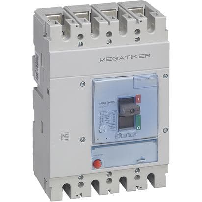 BTICINO S.P.A. - BTIT744S630 MEGATIKER M4 - SEZ 4P 630A