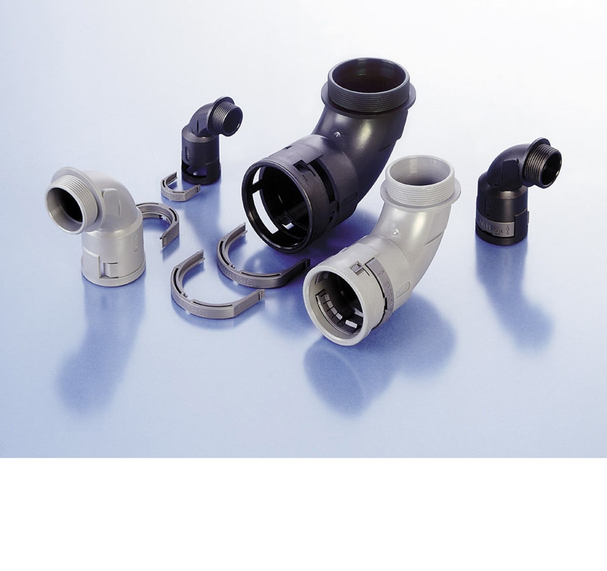 ABB SPA ABBBVBD-P213GT RACCORDO 90G DN23 PG21 PA6 BK IP66
