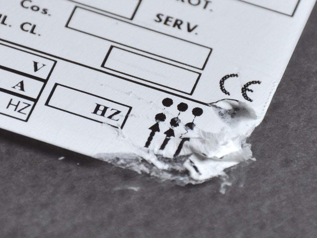 CEMBRE S.P.A. - CEM29902 ETICHETTE ADESIVE DI SICUREZZA, IN FILM ANTIMANOMISSIONE "CHECKER BOARD", PREFUSTELLATE