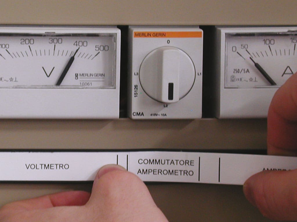 CEMBRE S.P.A. - CEM990788N TARGHETTA MG-17.5-R X PROF. BIANCA 12X10