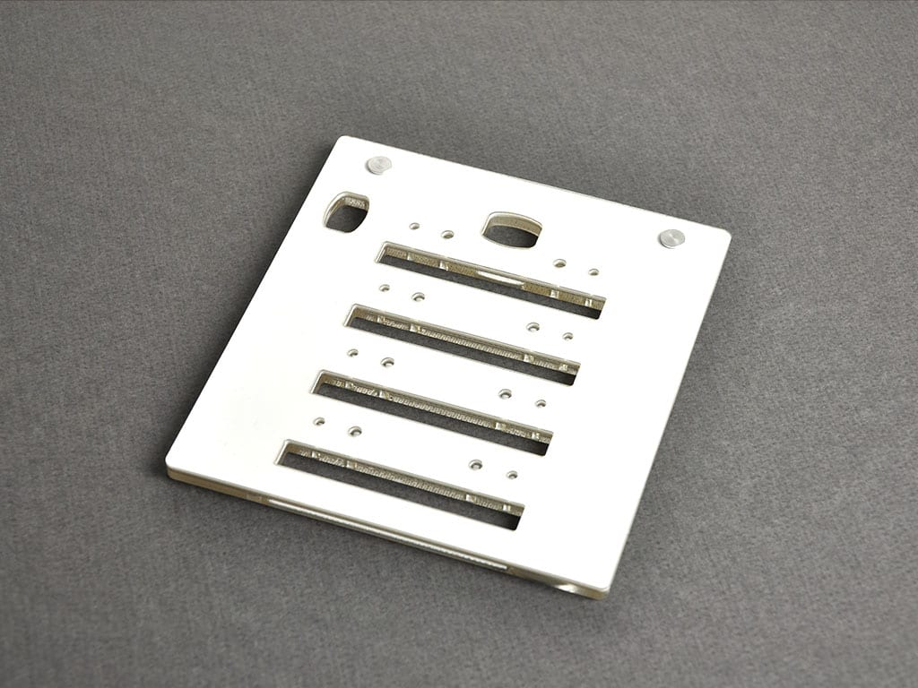 CEMBRE S.P.A. - CEM991010 PIASTR.MG2-PTM X TARG.MG-TDM 4X16 E MG-T