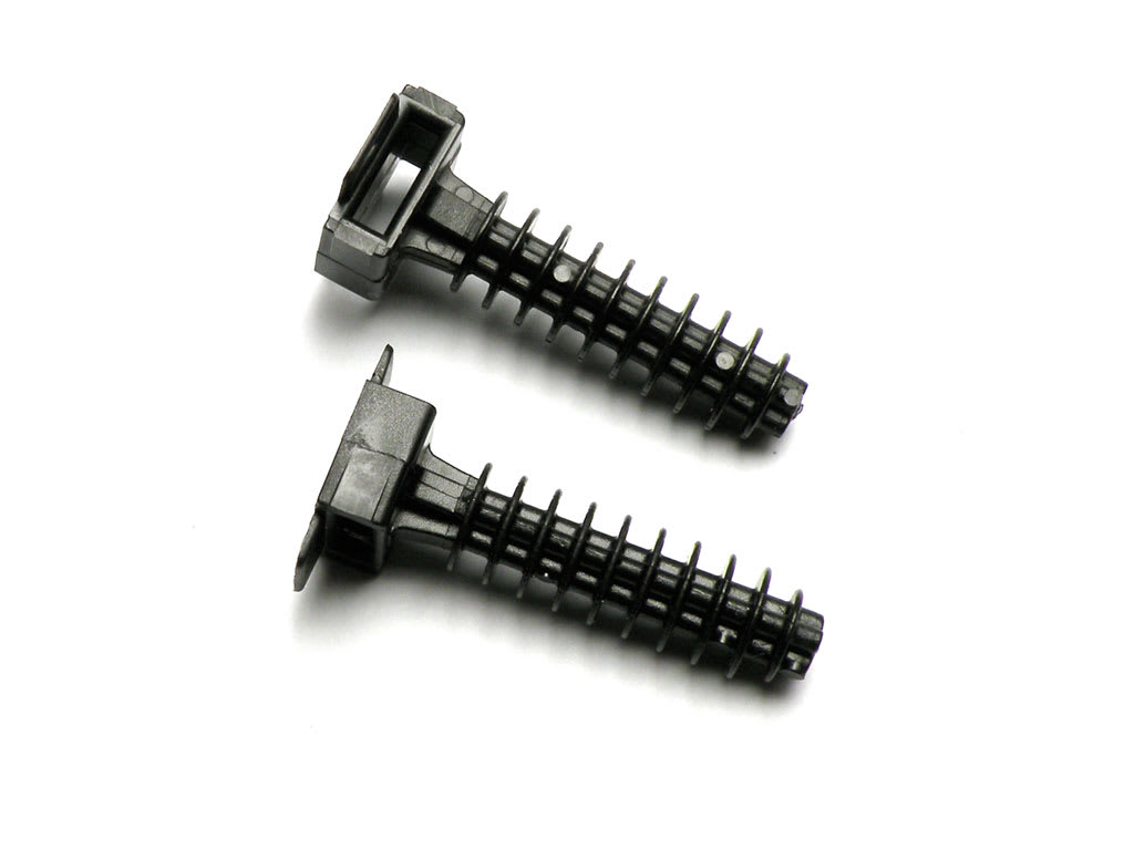 CEMBRE S.P.A. - CEMGH8 Fascette per una gestione ordinata e sicura dei cavi