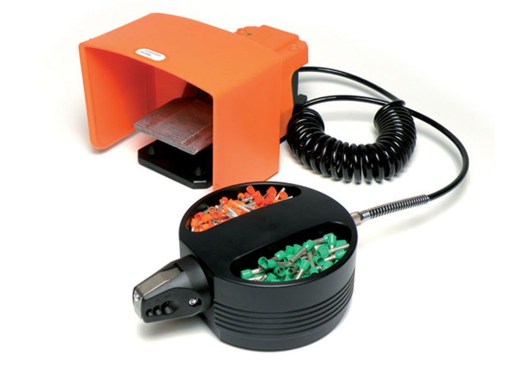 CEMBRE S.P.A. - CEMPNB-6KE-T UTENSILE PNEUMATICO, CON COMANDO A PEDALE, PER TUBETTI TERMINALI PREISOLATI, DA 0,25 A 2,5 MMQ